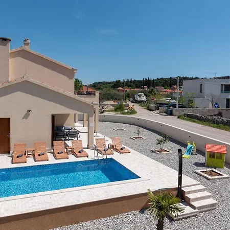 Holiday home Vanessa Trogir