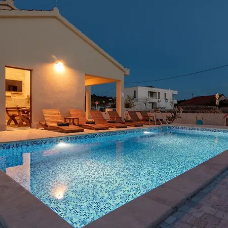 Vanessa Holiday home *